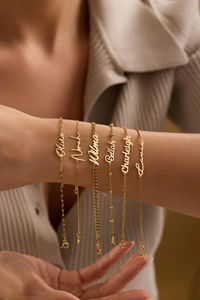 Bracelet personnalisé avec nom, bracelet en or avec nom personnalisé, bracelet minimaliste avec nom, cadeau pour demoiselle d'honneur, bracelet à lettres DIY - Product Image 3
