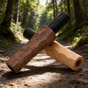Silbato de Madera Ligero, Duradero y Resistente al Agua con Cordón para Caza al Aire Libre y Uso como Señuelo de Gansos - Product Image 6