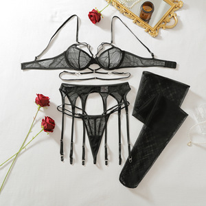 Ensemble de lingerie sexy 3 pièces <span class=keywords><strong>en</strong></span> résille ajourée avec <span class=keywords><strong>porte</strong></span>-<span class=keywords><strong>jarretelles</strong></span>, soutien-gorge et culotte pour <span class=keywords><strong>femme</strong></span> - Product Image 5