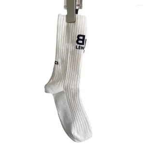 Chaussettes de créateur pour hommes et femmes, marque de luxe, simples, polyvalentes, imprimées de lettres, respirantes, pour couple - Product Image 4