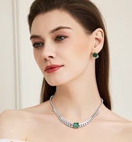 Collier GF Jewelry avec pierre centrale émeraude de 10 carats créée en laboratoire, collier tennis en or 18 carats avec diamants baguette de laboratoire