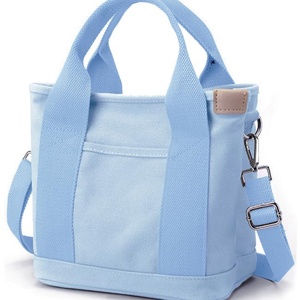 Bolso Tote de Mezclilla Clásico para Mujer - Elegante, Duradero y Amplio para Libros, Computadoras Portátiles o Compras - Product Image 2