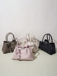 Bolso de Lujo de Diseñador Tipo Cesta de Verduras para Mujer, de Cuero Genuino, Bandolera de Tira Única, Tamaño Mediano, Carteras de Moda de Alto Valor - Product Image 4