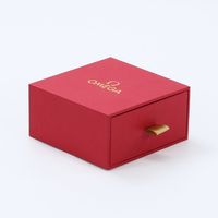 Boîte de papier de luxe à tiroir d'emballage de couleur rouge avec insert en EVA pour bouteille d'huile de parfum de 3ml de logo de timbre en feuille d'or entièrement personnalisée