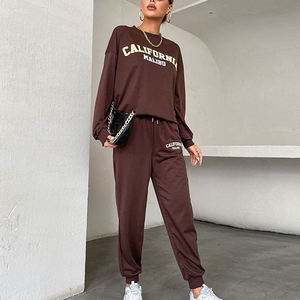 Personalizado otoño e invierno largo, mangas Zip Up <span class=keywords><strong>sudadera</strong></span> pantalones cortos chándal mujeres al por mayor recortada terciopelo conjuntos de dos piezas/ - Product Image 5