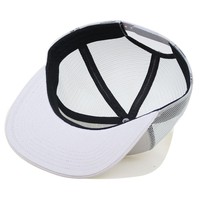 Casquette de camionneur à broderie feuilletée 3d en cours d'exécution OEM