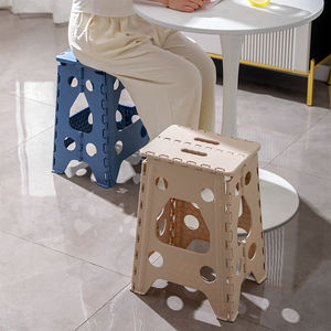 كرسي بلاستيكي قابل للطي YJD318 حديث للاستخدام في الصيد والتخييم في الهواء الطلق، كرسي محمول صغير للاستخدام المنزلي وغرفة النوم - Product Image 2