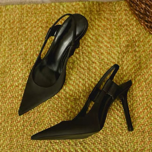 <span class=keywords><strong>Scarpe</strong></span> con tacco alto da <span class=keywords><strong>donna</strong></span> rosa stile fatato a punta tacchi sottili francesi sandali Baotou adatti per feste di appuntamenti - Product Image 6