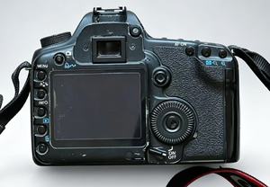 กล้อง Canon 5D Mark II DSLR ความละเอียด 21MP เซ็นเซอร์ CMOS แบบฟูลเฟรม (เฉพาะตัวกล้อง) - Product Image 2