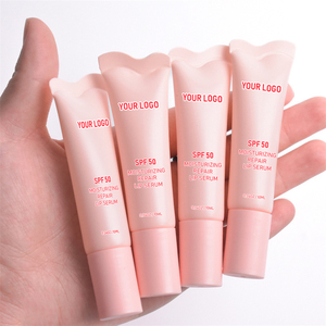 Vente en gros de luxe baume à lèvres à saveur de fraise SPF 50 crème hydratante crème solaire hydratante logo personnalisé soin des lèvres privé réparation - Product Image 2