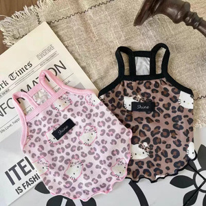 Ropa para mascotas estilo suspensorio, estampado de leopardo de dibujos animados, transpirable y delgado para verano, estilo dulce y picante, tela refrescante de seda helada. - Product Image 1