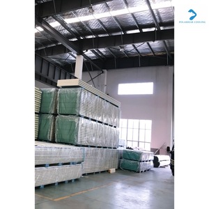 Panneau de toiture ignifuge en polyuréthane PIR spécial pour entrepôts frigorifiques combinés - Product Image 1