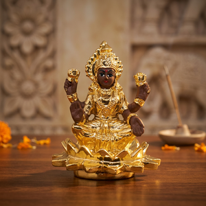 Statue de Laxmi en acier inoxydable plaqué or, artisanale, assise sur un lotus, sculpture religieuse moderne pour mariage, maison ou temple. - Product Image 3