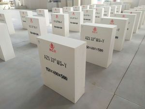 Four de fusion de verre réfractaire Huachen utilisant des briques de corindon réfractaire AZS pour le verre flotté en masse dans les fours de production. - Product Image 4