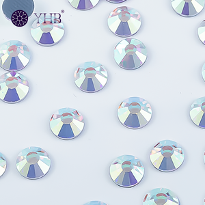 Hoogwaardige bulk decoratieve steen hotfix stevige en stabiele jeans t-shirt kristallen strass steentjes - Product Image 1