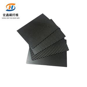 Lámina de Fibra de Carbono Hongxin 3K, Tejido Plano Teñido, Peso Medio, Resistente a Desgarros, Uso Industrial - Product Image 3