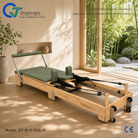 Machine de Pilates pliable en bois de chêne avec pieds en bois, équipement de fitness peu encombrant pour la maison et le studio