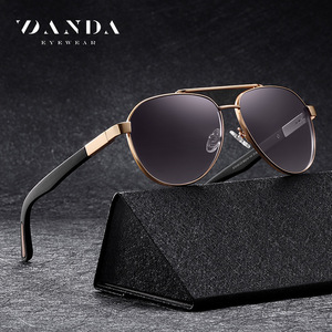 Gafas de Sol Polarizadas Vanda S15103, Montura Completa Rectangular, Protección UV400 para Hombre, Gafas para Conducir al Aire Libre - Product Image 1