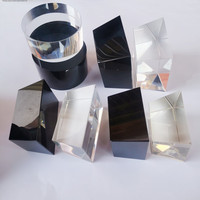 Vente en gros trophée en verre cristal noir base trapézoïdale accessoires cristal blanc sablé lettrage médaille base décoration de la maison