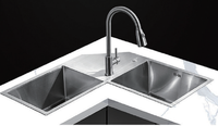 Évier de cuisine d'angle en L en acier inoxydable noir canon de fusil, double bac, à encastrer sous plan, avec lave-tasses et robinet