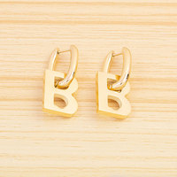 Boucles d'oreilles pendantes en acier inoxydable plaqué or 18 carats avec lettre B personnalisée, vente chaude pour femmes 2026