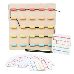 Giocattolo educativo per bambini con filettatura di corda in legno per gioco da tavolo con corrispondenza di colore