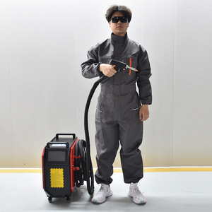 Machine de soudage au laser à fibre portative 4 en 1 de 1500W, 2000W, 2500W pour l'aluminium, l'acier inoxydable et l'acier au carbone - Product Image 1