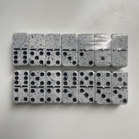 Vente en gros de jeux de dominos en mélamine personnalisés, 28 pièces, double six, boîte en plastique, couleur ivoire, couleur marbre, pour jeu de divertissement classique