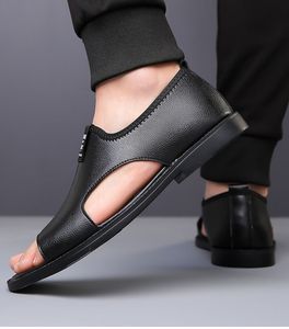 Sandalias de cuero para hombre, transpirables, con punta abierta, fáciles de poner, zapatos planos, calzado informal para uso diario al aire libre - Product Image 4