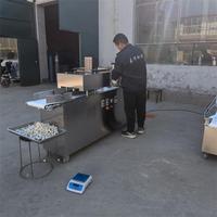 Machine électrique automatique Jiayang pour diviser et arrondir la pâte, idéale pour la découpe de pâte à pain, à pizza et à biscuits faits à partir de farine.