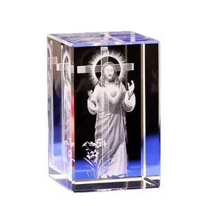 Nieuwe Jezus 3D Lasergravure Crystal Glas Kruis Cube Custom Crystal Photo Cut Glazen Kubus