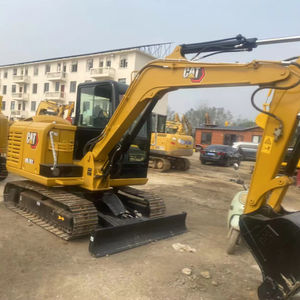 Mini-excavatrice sur chenilles 305.5 d'occasion, 12 tonnes, modèle 2023, capacité de la benne de 0,22 m³, bon état - Product Image 1