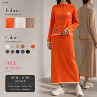 Kledingset met eigen logo voor dames, 100% polyester, gebreid, O-hals, rits aan de voorkant, lange mouwen, contrastbies, hoge taille, maxi rok, tweedelig.