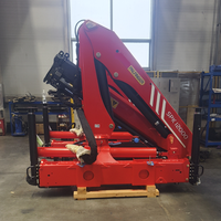 Grue à flèche articulée Palfinger SPK12000, capacité de levage de 6560 kg, portée de 14,6 m, télécommande en option