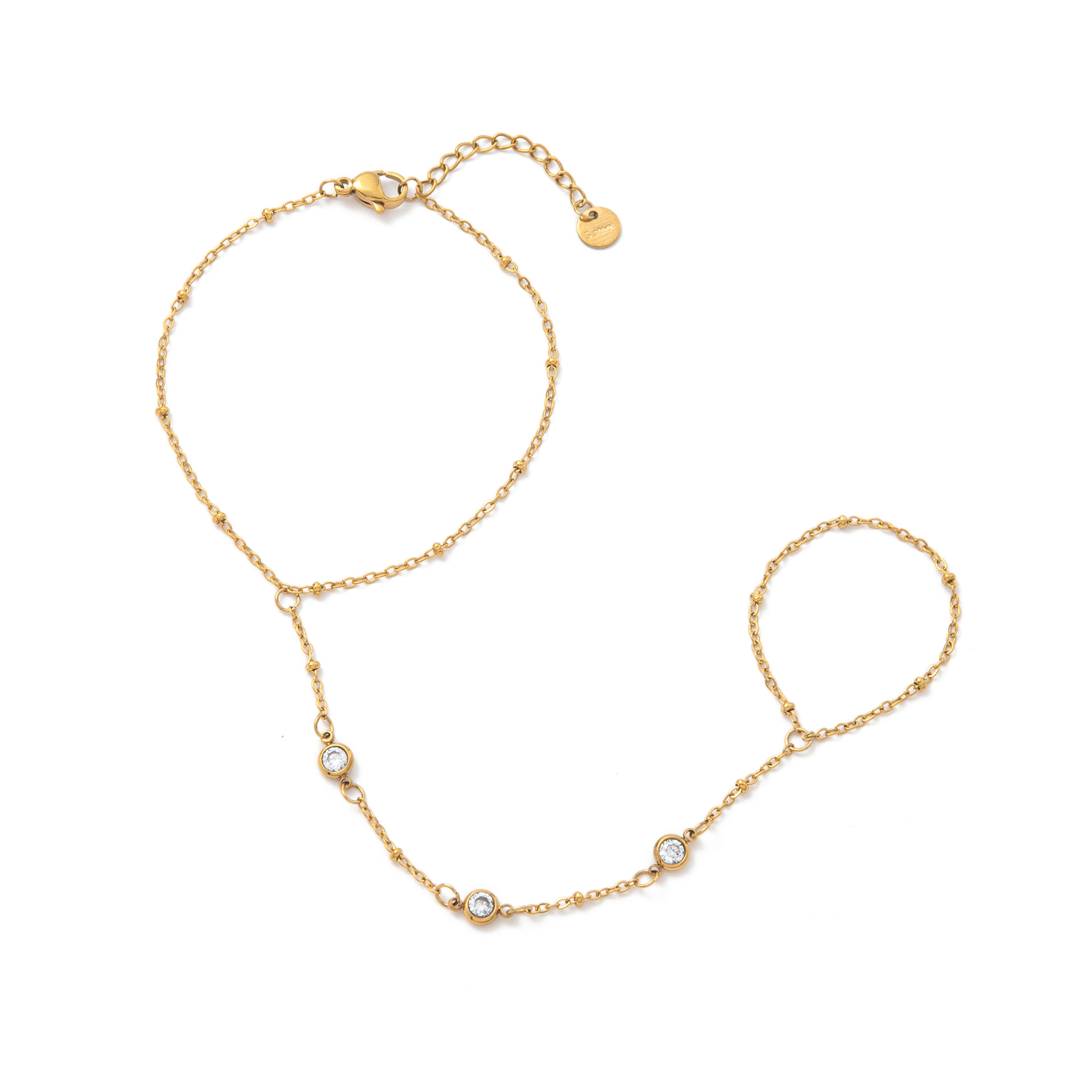 Cadena de oro con tres diamantes.