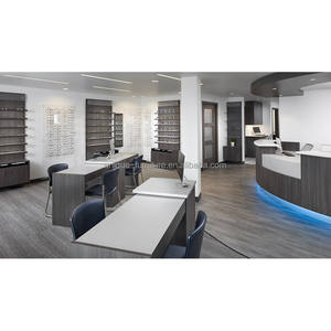 Espositore per <span class=keywords><strong>occhiali</strong></span> <span class=keywords><strong>da</strong></span> <span class=keywords><strong>sole</strong></span> di vendita caldo espositore ottico moderno <span class=keywords><strong>rayban</strong></span> bancone in vetro <span class=keywords><strong>da</strong></span> parete in legno con luce a LED in vendita - Product Image 5