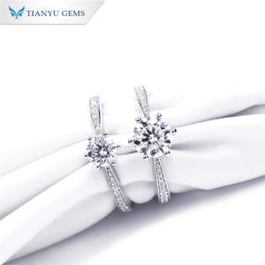 Bague Tianyu en argent S925 avec moissanite 1ct 0.5ct, plaquée platine, bijoux minimalistes de luxe pour fiançailles et demande en mariage - Product Image 3