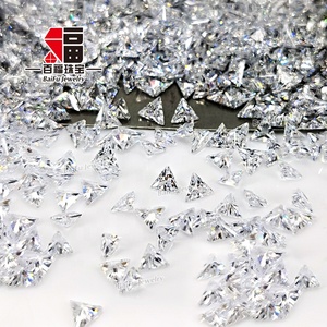 Gioielli Baifu Zirconia prezzo all'ingrosso bianco <span class=keywords><strong>e</strong></span> colore triangolo pietre CZ - Product Image 1