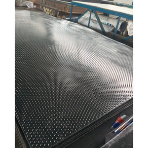 Lámina de UHMWPE de Grado Alimenticio, Material para Tablas de Cortar de Plástico en Espesores de 20 mm, 30 mm y 40 mm con Baja Absorción de Humedad - Product Image 2