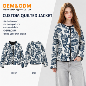 Fournisseur en gros OEM ODM – Blouson matelassé vintage à imprimé floral pour <span class=keywords><strong>femme</strong></span>, logo personnalisé, faible MOQ, vêtement d'extérieur pour <span class=keywords><strong>femme</strong></span> avec bordure contrastante - Product Image 1