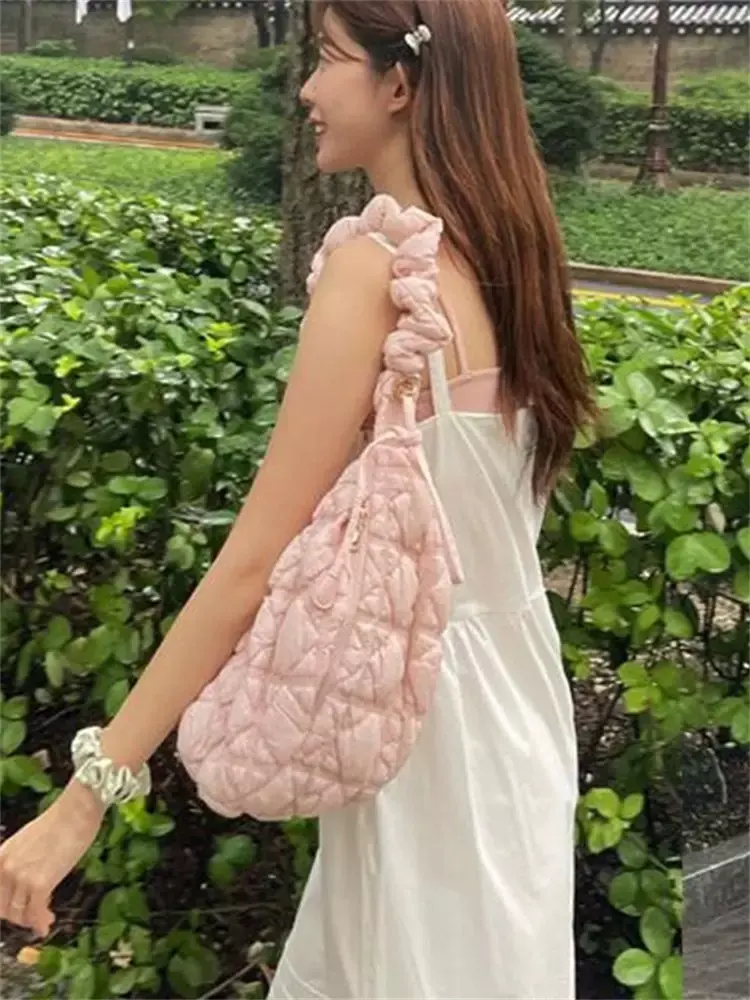 Nova moda feminina sacola inchada nuvem bolsa de mão bolsa de mão personalizada