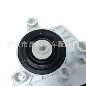 มอเตอร์กระจกหน้าต่างด้านหน้าขวา Volkswagen Beetle Convertible รุ่น 1Y0959802D สำหรับเปลี่ยนในปี 03-05 06-10 - Product Image 3