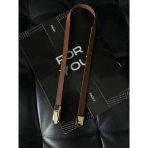 Vestido de cóctel para mujer Fiori con diseño con cinturón y banda elástica delgada, ajuste estándar - Product Image 1