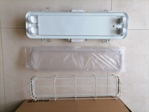 Montaje de superficie IMPA781861 ~ 791867, accesorio a prueba de goteo con protector marino, luces de techo <span class=keywords><strong>fluorescentes</strong></span> herméticas - Product Image 5