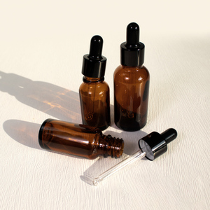 Botella de Vidrio Ámbar de 30 ml con Gotero, Botella para Aceites Esenciales con Tapa Negra para Cosméticos - Product Image 5