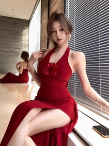 Elegante Vestido Maxi Rojo con Cuello Halter, Adornos Florales <span class=keywords><strong>y</strong></span> Abertura Alta, Moda de Verano para Mujer, <span class=keywords><strong>Vestidos</strong></span> de Verano 2026 - Product Image 3