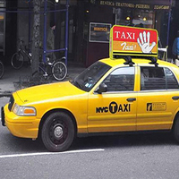 Letrero publicitario al aire libre P2 P2.5 P3 P4 P5 LED Video Wall Pantalla de visualización digital LED de techo de taxi de doble cara