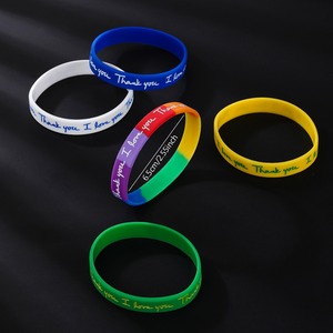 Braccialetto Unisex Colorato con Scritta 'Thank You I Love You Thank You for Loving Me' in Sei Colori per Matrimoni e Compleanni - Product Image 5
