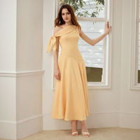 Robe midi décontractée jaune unie en satin à une épaule pour femme, coupe trapèze, taille empire, respirante et écologique, idéale pour les soirées