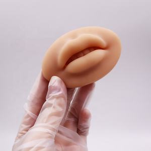 ริมฝีปากสีนู้ดซอฟท์ลาเท็กซ์สมจริงแต่งหน้าถาวร Pmu ซิลิโคนสัก Microblading <span class=keywords><strong>3D</strong></span> ริมฝีปากปฏิบัติผิว - Product Image 3